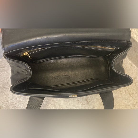 VINTAGE CLASSIC COACH BAG - Picture 8 of 8